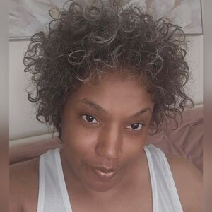 Meet your Posher, REINVENTU